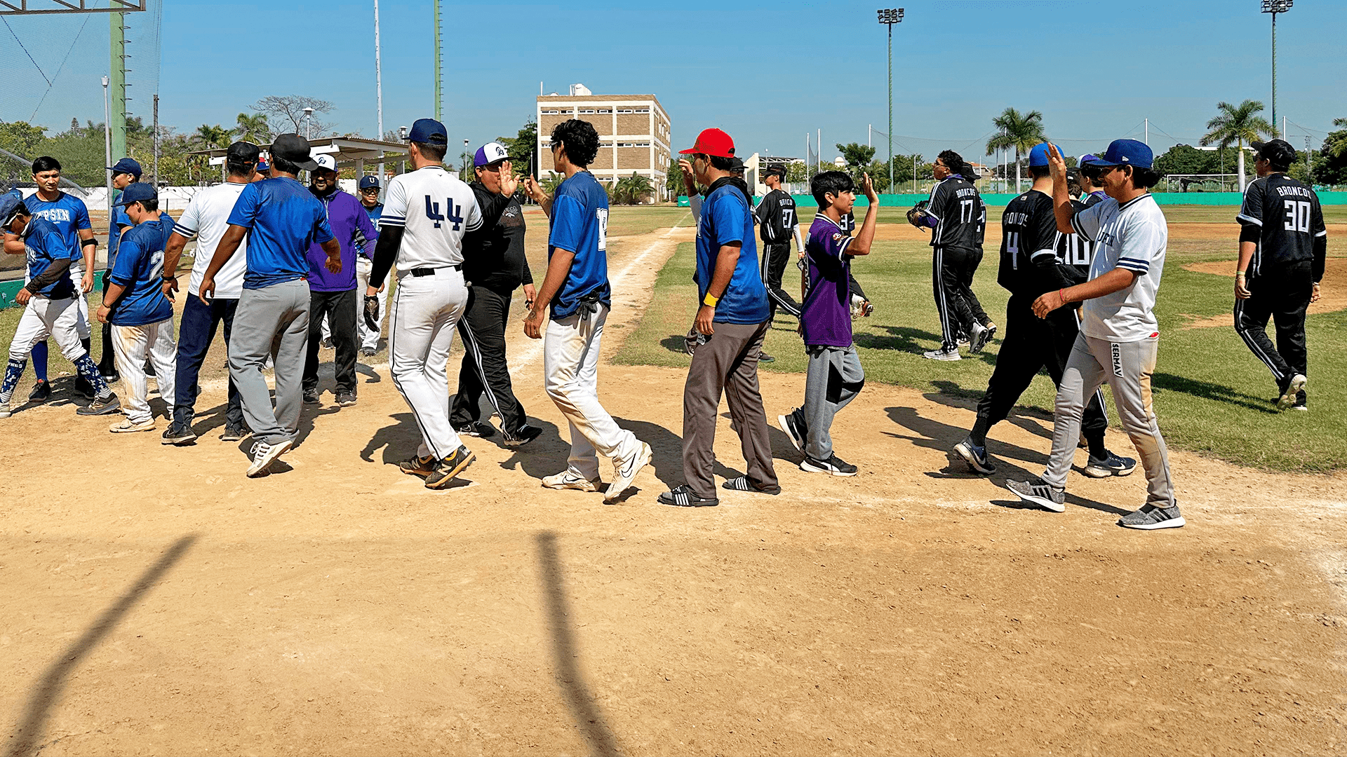 Deportistas del ITC arrancan su primer día de actividades en el Encuentro Estudiantil del IT Mazatlán